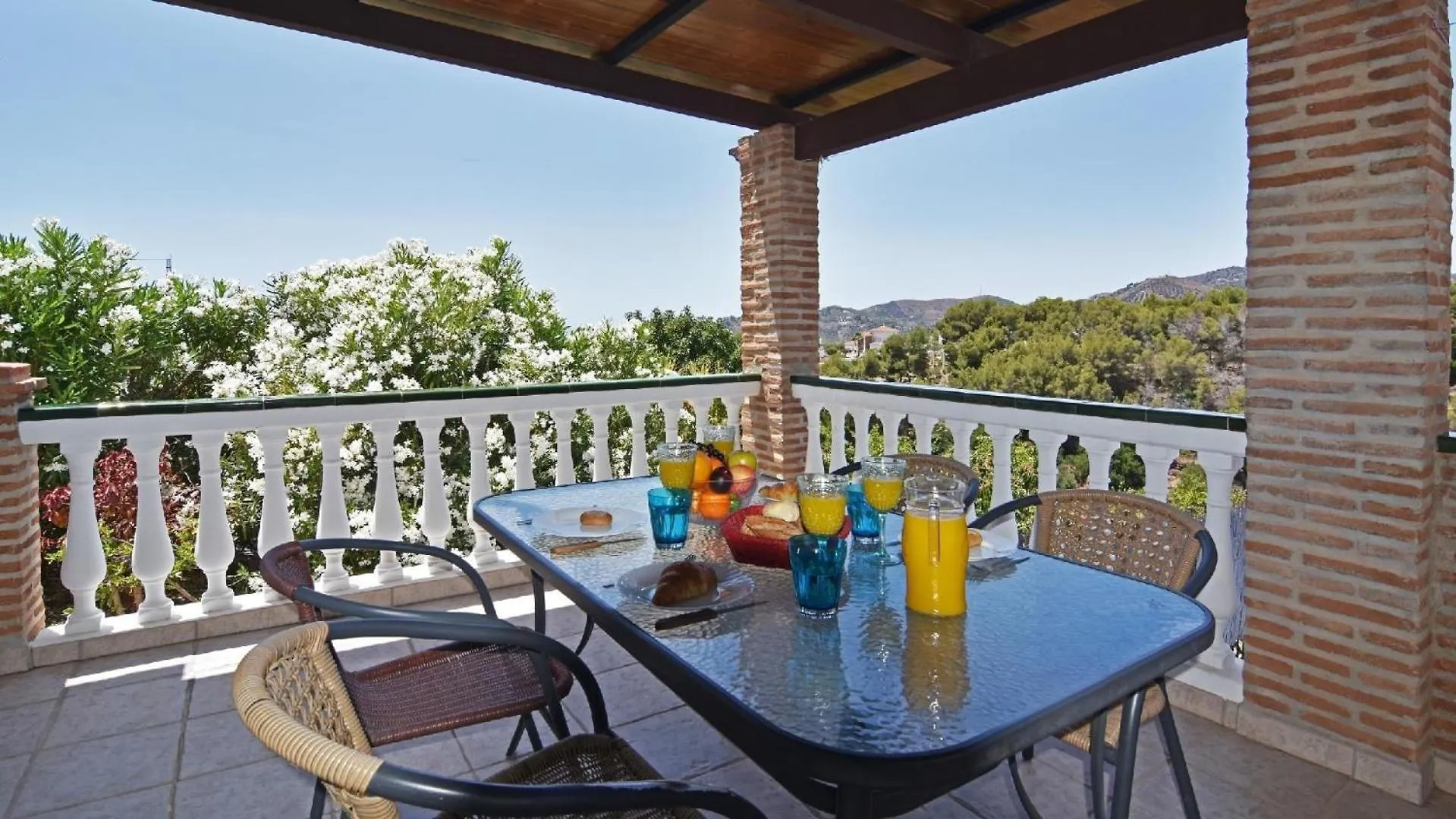 Ferienhaus Mit Privatpool Fuer 4 Personen Ca 65 Qm In Frigiliana, Andalusien Costa Del Sol Nerja
